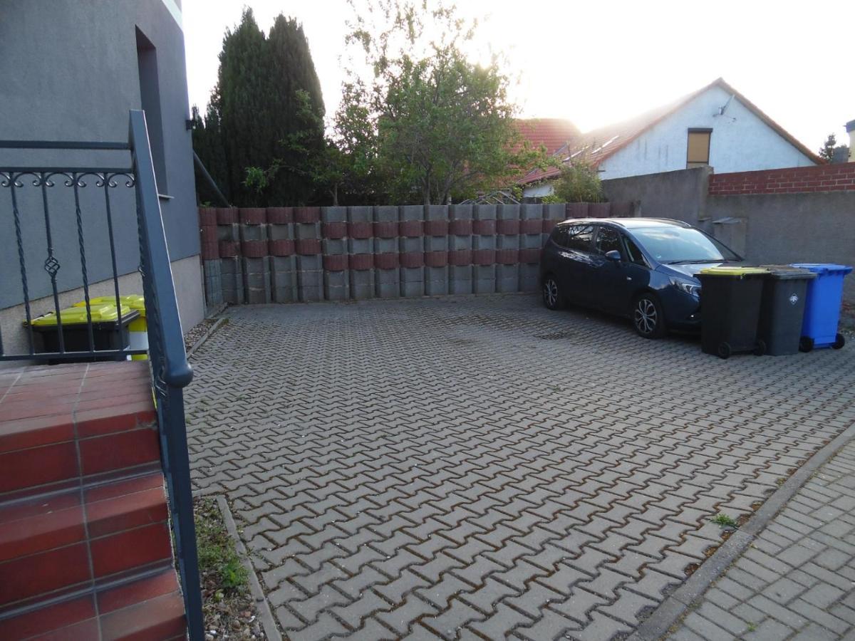 Gaestewohnung Mit Kueche Magdeburg An Der Elbe Екстериор снимка