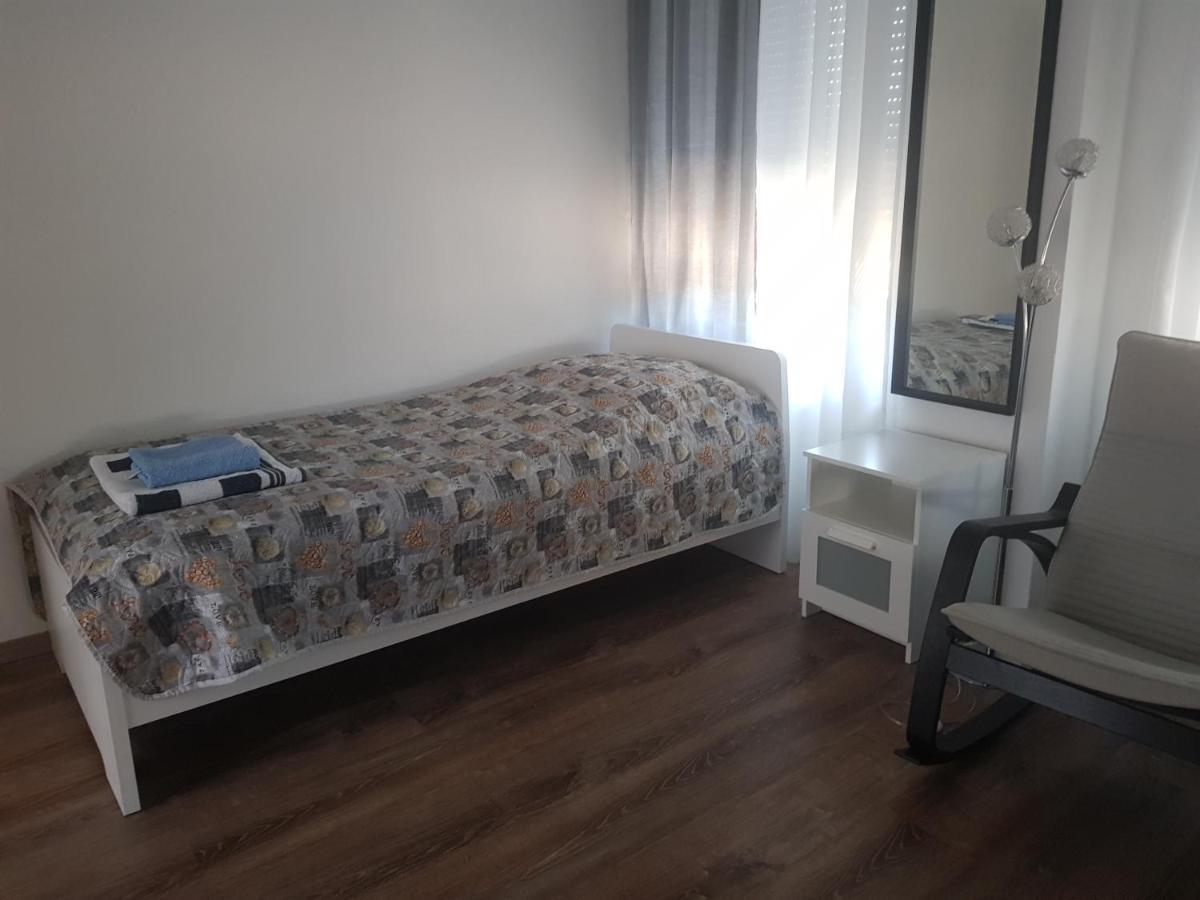 Gaestewohnung Mit Kueche Magdeburg An Der Elbe Екстериор снимка