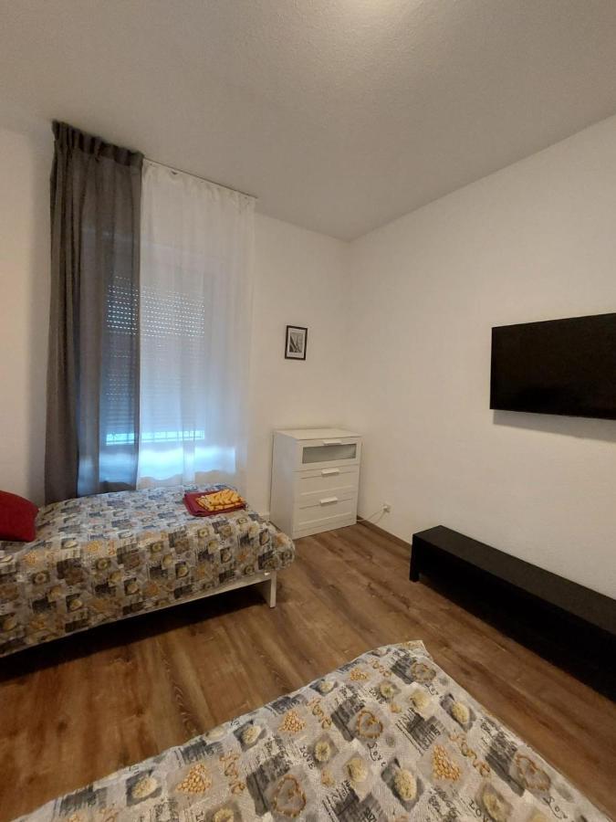 Gaestewohnung Mit Kueche Magdeburg An Der Elbe Екстериор снимка